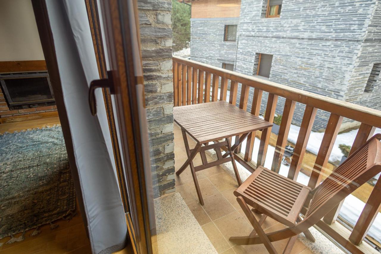 Tres Ossos Apartamento Vacacional La Molina  Bagian luar foto